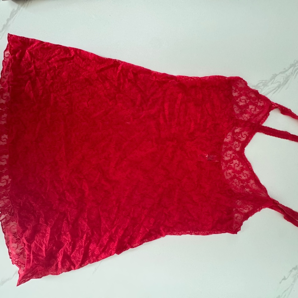 b.tempt’d Red Lace Camisole & G-String Set – Size S/M